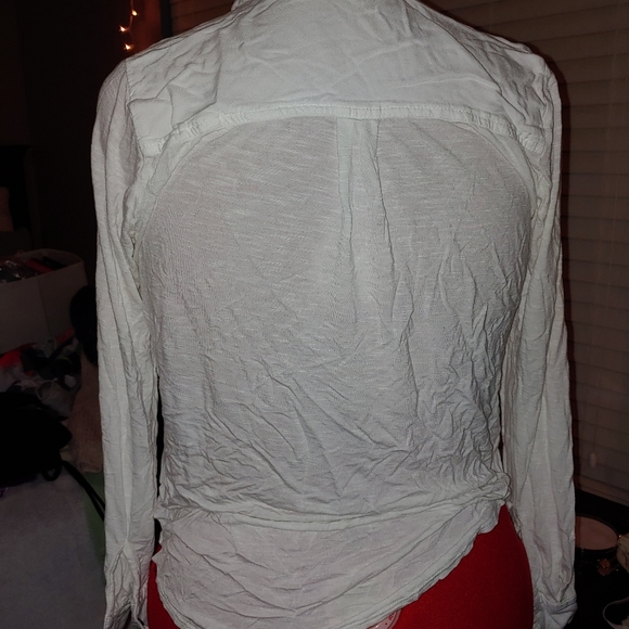 White Button Up - Picture 2 of 4